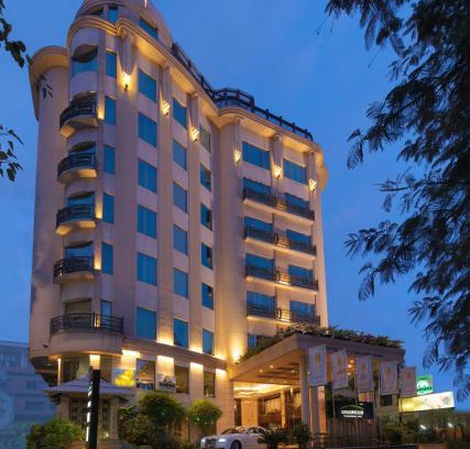 Gandhi Nagar Hotel | Discover Goldfinch Hotel Bangalore: Comfort & Modern Amenities