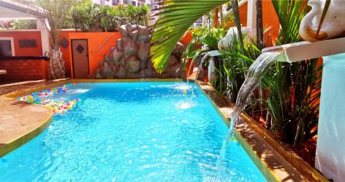 South Pattaya Villa | GOLDLAND Pool Villa Pattaya: 5-Star Stay Near Walking Street