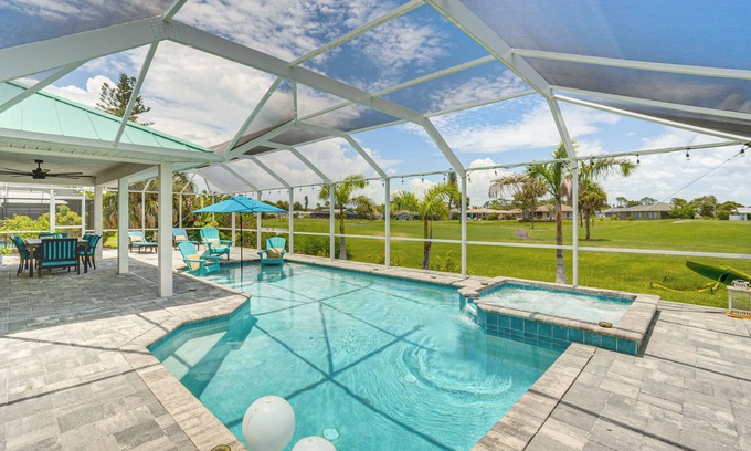 Oakland Hills House | Golf Course-Facing Poolside Oasis in Rotunda West!