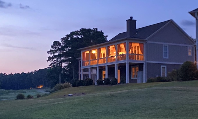 Reynolds Landing House | Idyllic Golf and Lake Cottage at Reynolds Lake Oconee