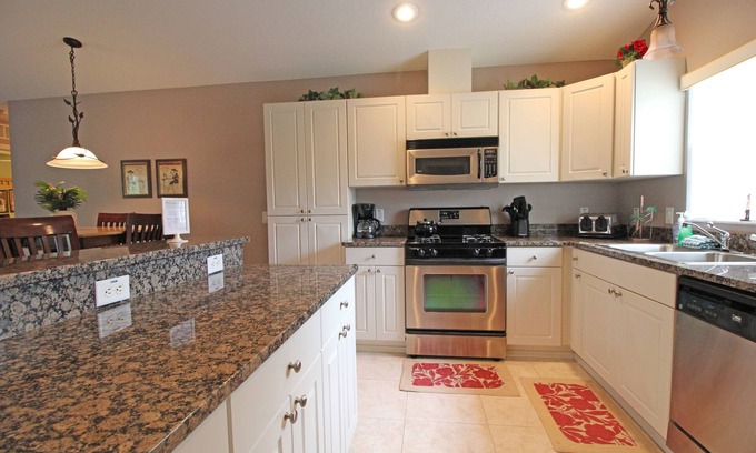 Inverness Condo | Inviting Golf Retreat Steps from the Course by RedAwning