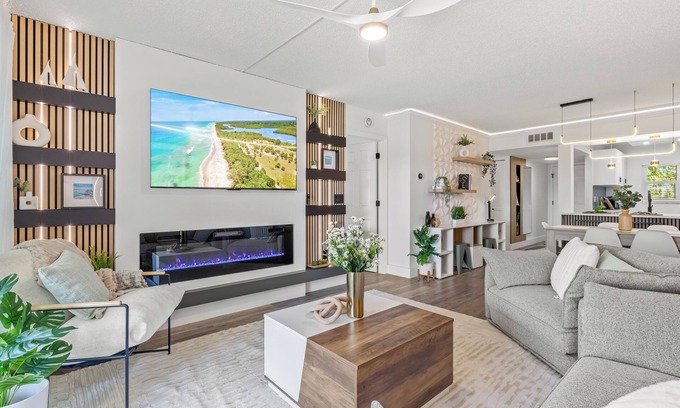 Plantation Condo | Golf View Venice Condo on Plantation Golf – Pool & Beach Close By