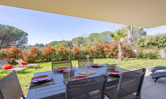 Frejus Apartment | Unforgettable Stay at Golfe Horizon with Oceanfront Views