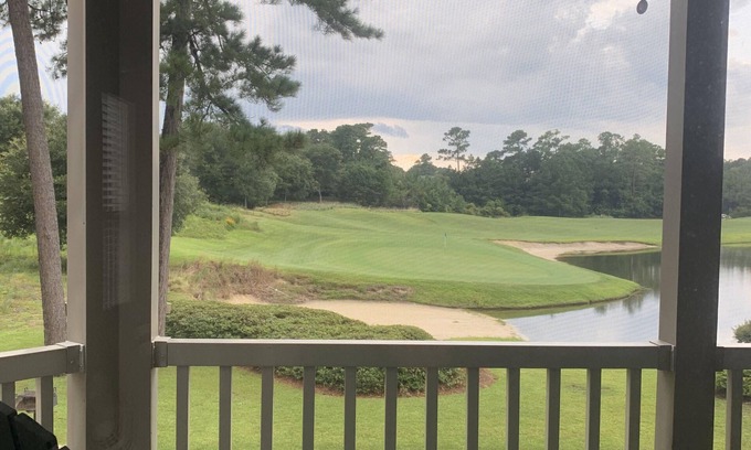 Pawleys Island Condo | Golf Haven: Condo on the 4th with Pool & Beach Access