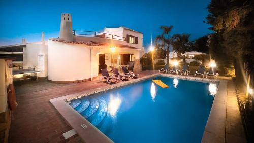 Santa Eulalia Villa | Oceanfront Escape at Golfinho by Check-in Portugal
