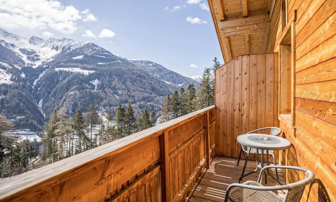 Valle Aurina Apartment | Family-Friendly Retreat at Golserhof Kristall - 9.3/10 Rated