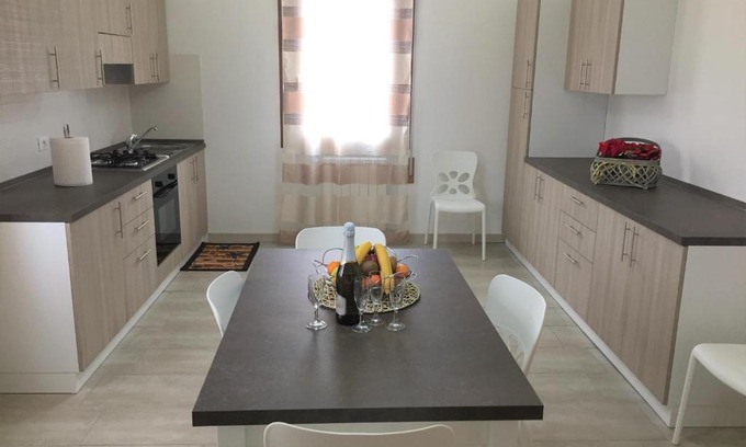 Favaro Veneto House | Guest Rated 9.8: Family-Friendly Gondola House Retreat
