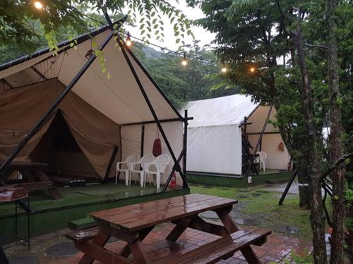 Gongju Other | Gongju kyerongsan glamping donwallsoop