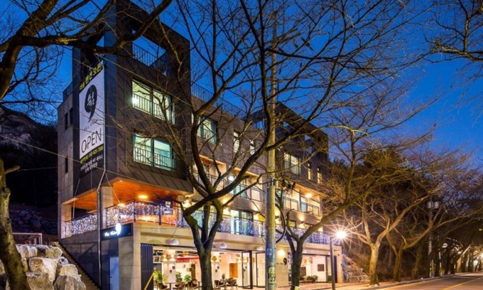 Chajakpawi House | Eco-Friendly Retreat at Gongju The Shim Pension Awaits