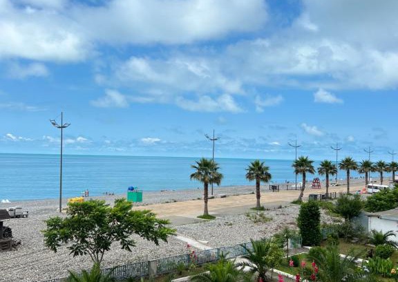Gonio Apartment | Beachfront Gonio Beach House: Pet Friendly & Ocean View