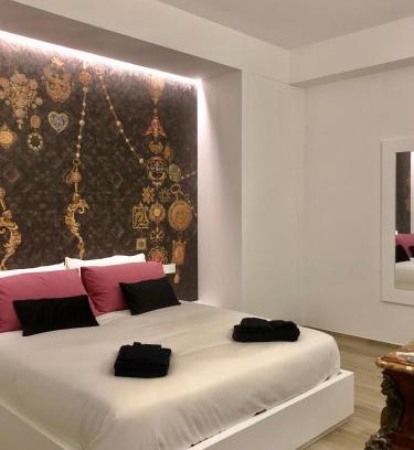 Fuorigrotta Bed & Breakfast | Gonzaga Guest House: Exceptional 4-Star Stay with Breakfast