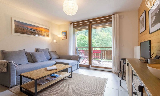 La Giettaz House | GONZI - LA GIETTAZ: Family-Friendly Gîte with Breakfast