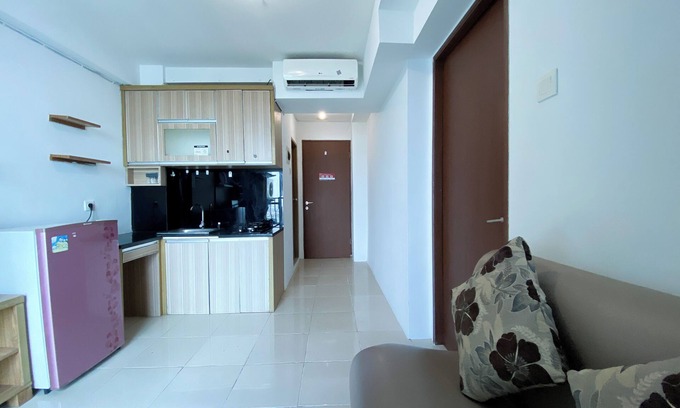 Kayu Putih Apartment | Good Deal And Homey 1Br Tifolia Apartment