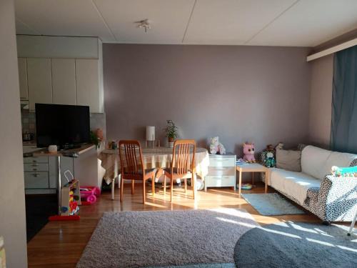 Itainen District Apartment | Convenient Hotel Near East Center, Perfect for Families