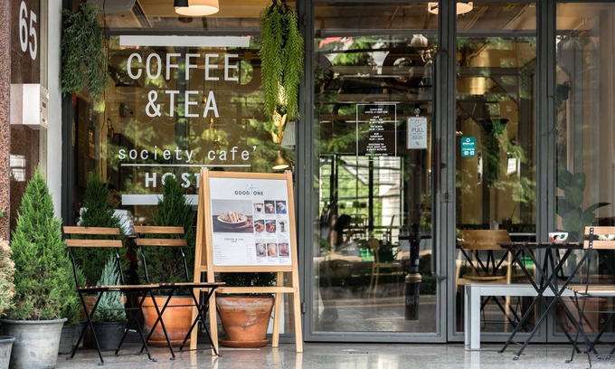 Silom House | Exceptional Good One Poshtel & Café Bar with Breakfast Included