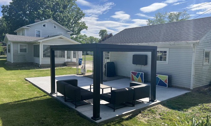 Culver House | Unforgettable Stays at Good Time House - Rated 10/10