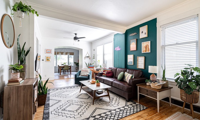 Sheboygan House | Unforgettable Stays at Good Vibes on the Third Coast