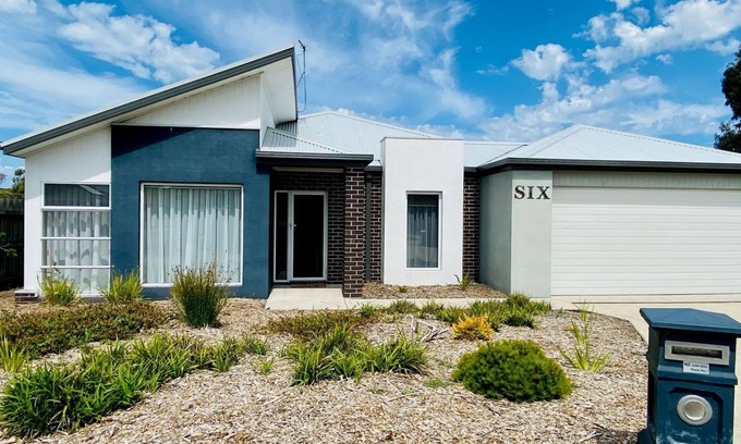 Inverloch House | Experience Goodenia Vibes: 10/10 Rated Family Getaway