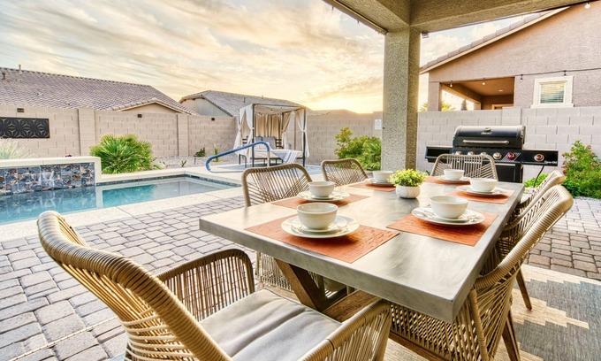 Montecito in Estrella House | Idyllic Estrella Mountainside Retreat with Private Pool