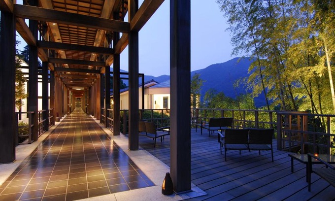 Gora Hotel | Experience Luxury at Gora Kadan - Exceptional 5-Star Retreat