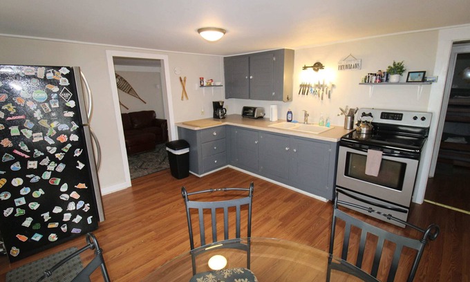 North Creek House | Prime Location 5-Bedroom Retreat: Family-Friendly Getaway