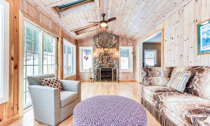 North Creek Cabin | Inviting Gore Mountain Cabin with Game Room & Pet-Friendly Deck