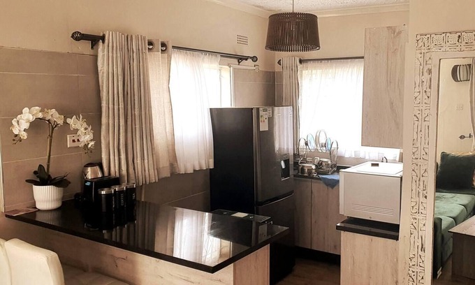 Harare Apartment | Gorgeous 1-Bed apartment in Harare