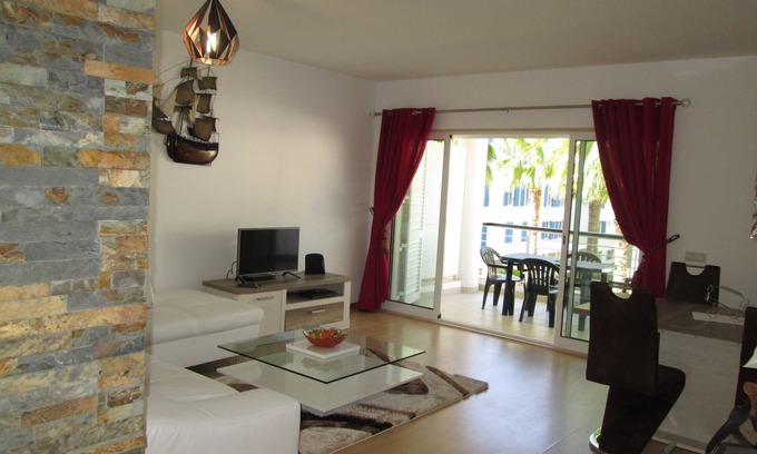 Telheiro Apartment | Prime Marina 1-Bed Apartment with Pool Access & Ocean Views