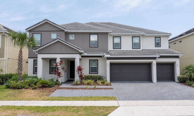 Kissimmee House | Gorgeous 15 Bd your next stay at Veranda Palms