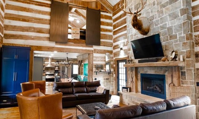 Jackson Cabin | Gorgeous 1856 Log Cabin, Completely Renovated