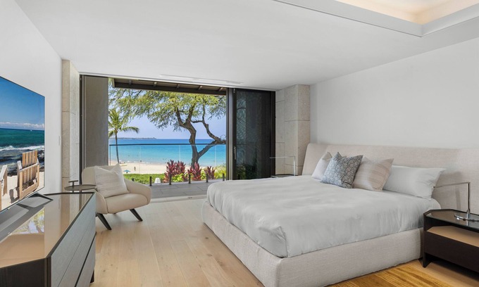Kamuela Condo | Oceanfront 2-Bedroom Grand Suite on Hapuna Beach!