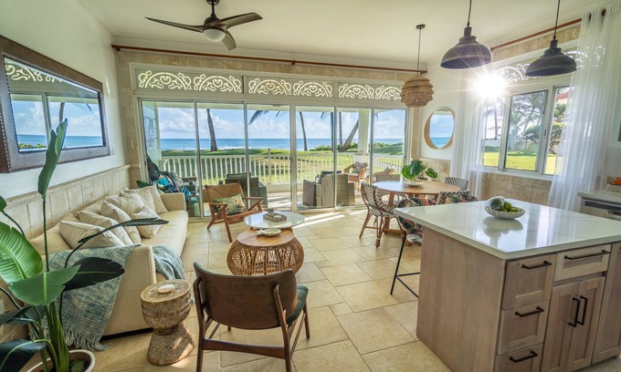 Cabarete Condo | Beachfront 2 Bed Condo in Cabarete - Guest Rated 10/10