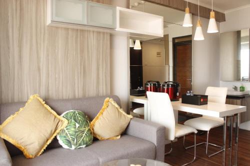 Cimahi Apartment | Cozy 2BR Apartment at Gateway Pasteur with Pool Access