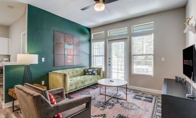 McNeil Apartment | Gorgeous 2BR in Champion City 6448