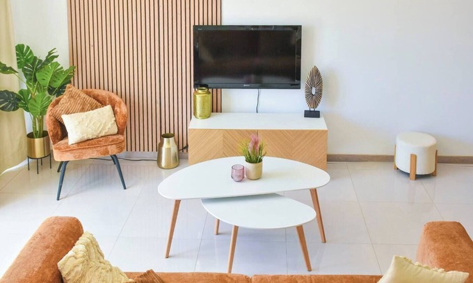 Mindelo Apartment | Gorgeous 3-bdr apt - 1-min laginha beach - LCGR