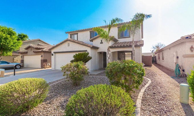 Pecan Creek House | Elegant 3-Bedroom with Private Heated Pool in San Tan Valley