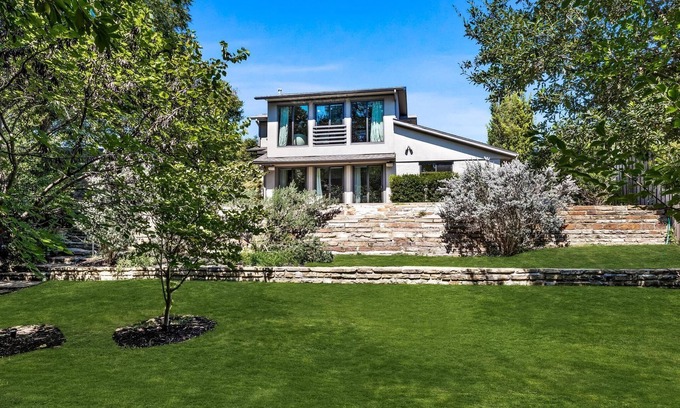 Northwest Dallas House | Family-Friendly 4 Bedroom Oasis with Pool on Joe's Creek