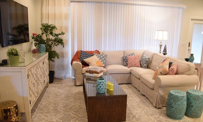 Bay Lake House | Elegant 4Bd Townhouse with Private Pool in Windsor at Westside