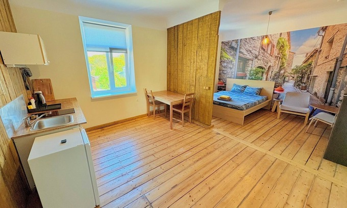 Avoti Apartment | Gorgeous and Fully equipped Studio Apartment w/Free Parking