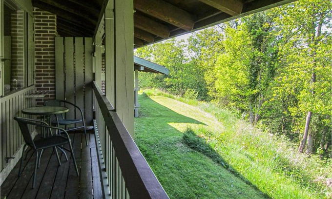 Sandvig Apartment | Inviting Apartment in Allinge with WiFi and Pet-Friendly Options