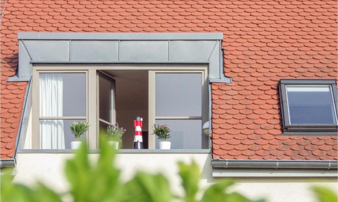 Mellenthin Apartment | Cozy 1 Bedroom Apartment with Ocean View in Mellenthin