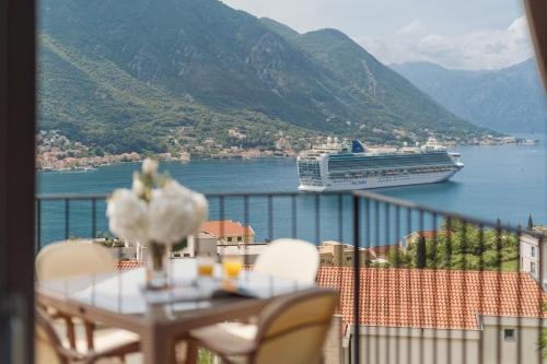 Dobrota Apartment | Inviting Apartment with Breathtaking Views for Families
