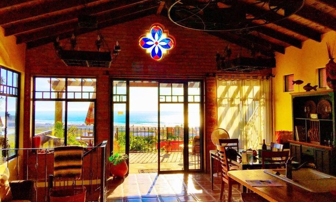 La Fonda House | Scenic Beach, River, and Mountain Views Await You