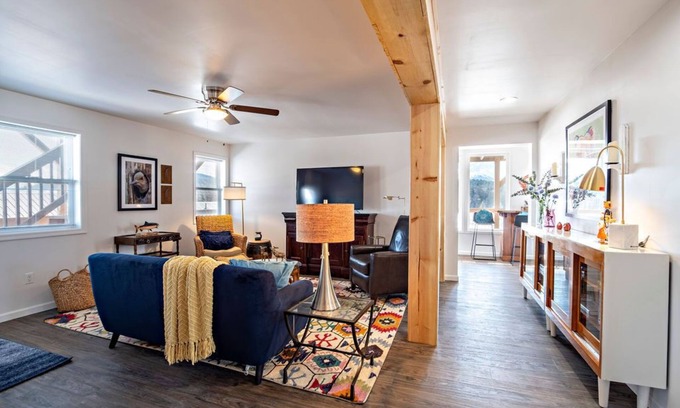 Haines Condo | Downtown Chilkat Tower #2: 10/10 Guest Rated Condo