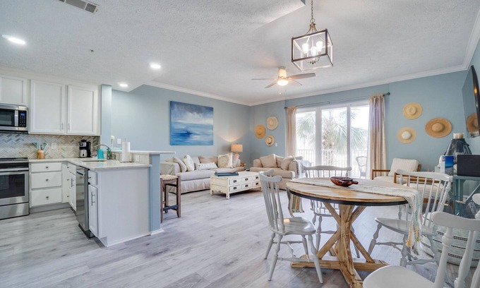 Port St. Joe Condo | Seaside Condo with Pool, Hot Tub & Gulf Views in Mexico Beach
