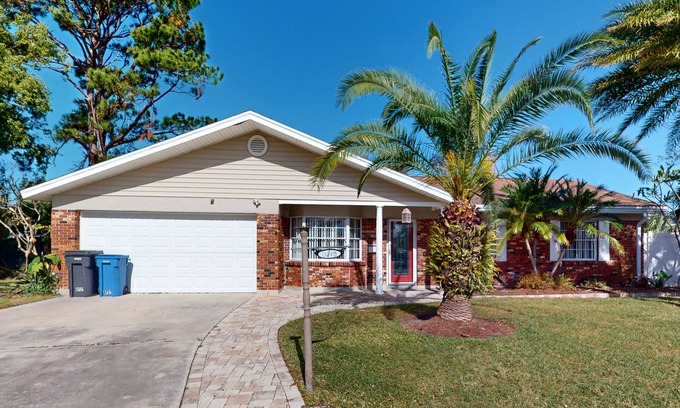 Bay Crest Park House | Pet-Friendly Waterfront Oasis with Gorgeous Views & Fire Pit