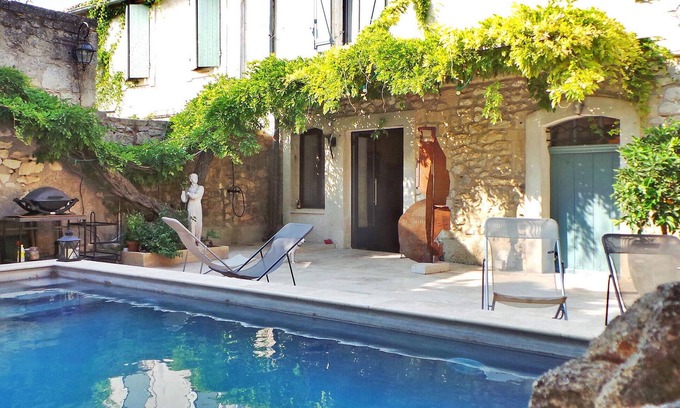 Maussane House | Spacious 3-Bedroom Retreat with Pool in Maussane Les Alpilles