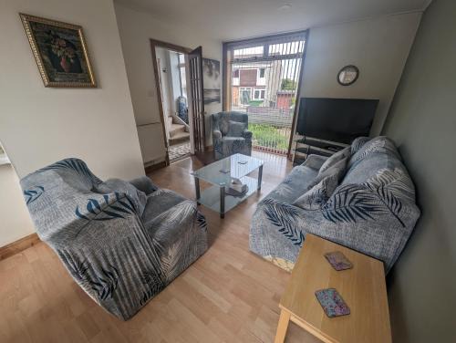 Duddingston Apartment | Beautiful Full Home in Edinburgh - 4 Star, Family Friendly