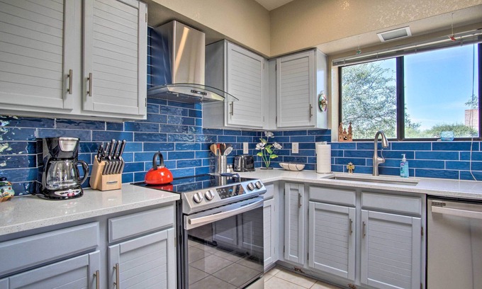 Green Valley House | Inviting Green Valley Retreat with Mountain Views & Amenities