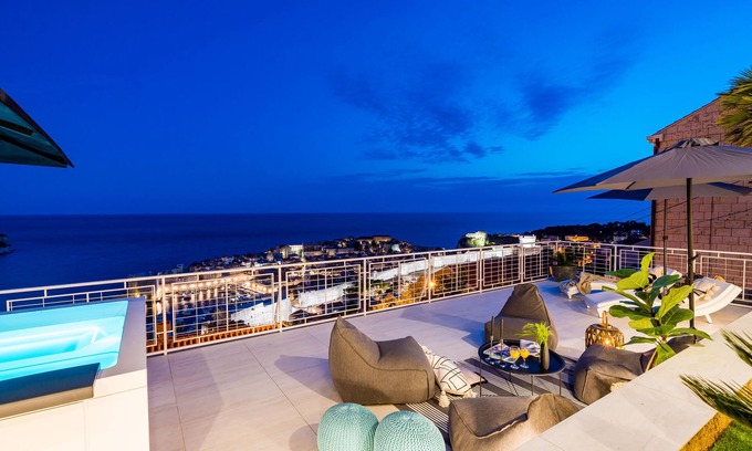 Gornji Kono Villa | Elegant Ground Floor Retreat with Minipool & Patio